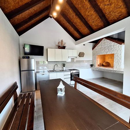 Apartment Silver Star Каштела Экстерьер фото